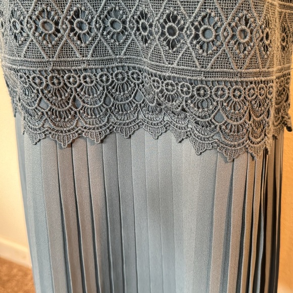 Loft Drop-Waist Dress - Picture 4 of 12